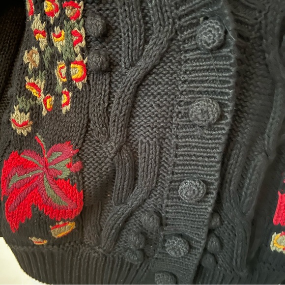 Vintage Fall autumn black cardigan knit size Medium - Picture 7 of 10